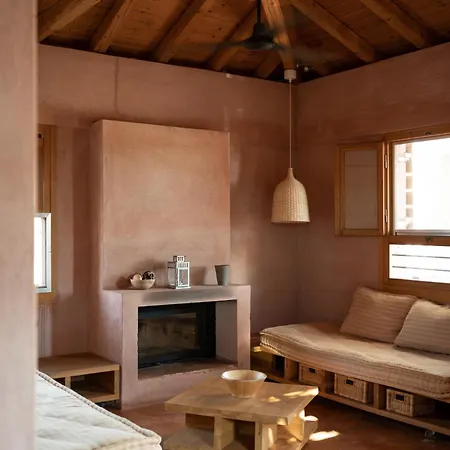 فندق Eumelia Organic Agrotourism Farm 3*